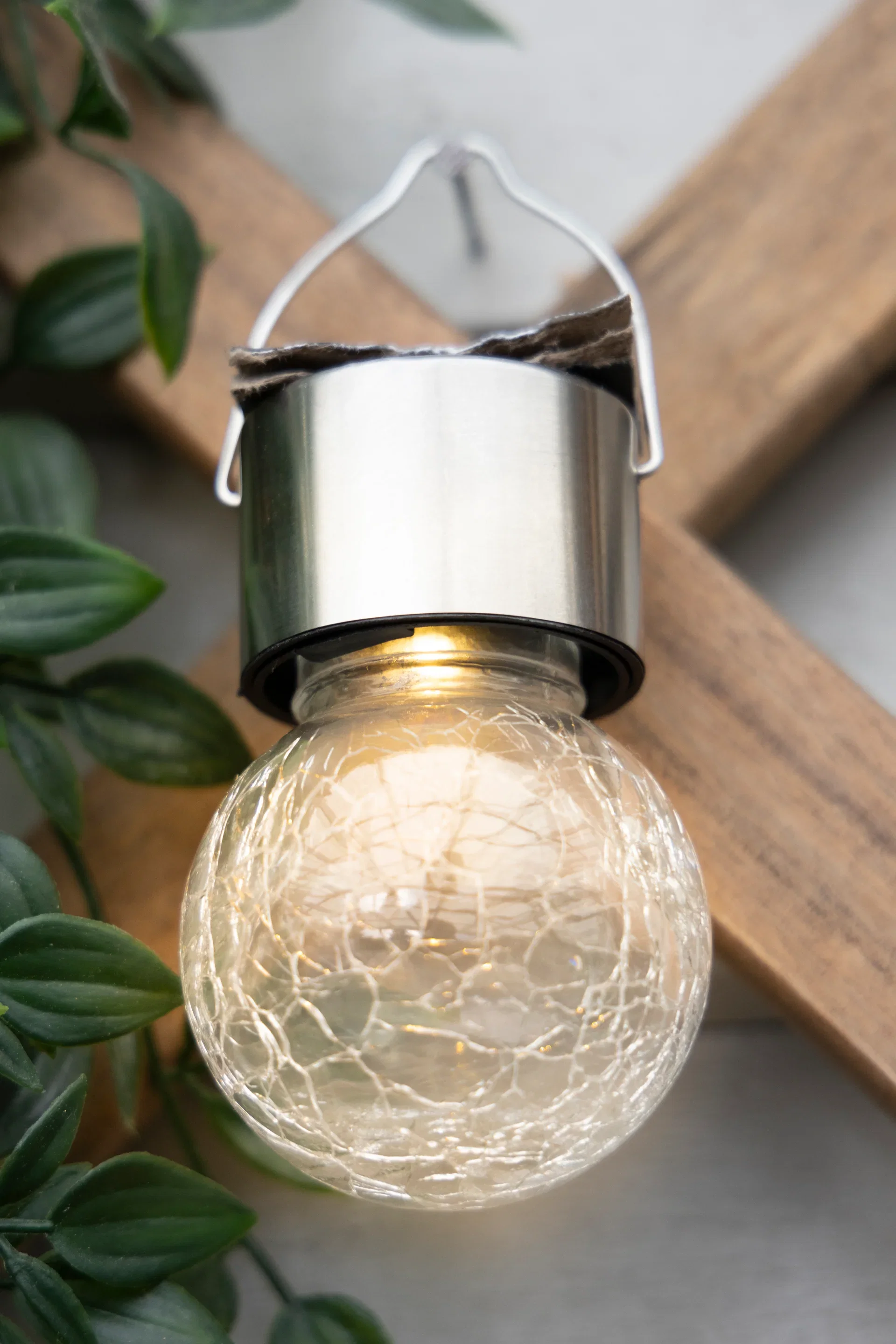 Krakkelert Glasskule Solar